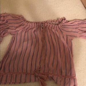 American Eagle off the shoulder top